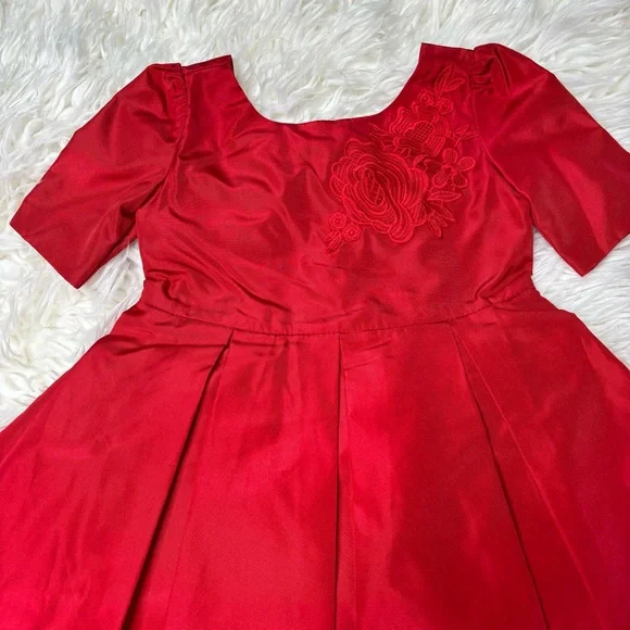 NWT Janie and Jack solid red fit and flare holiday dress size 18-24 months - Picture 2 of 7